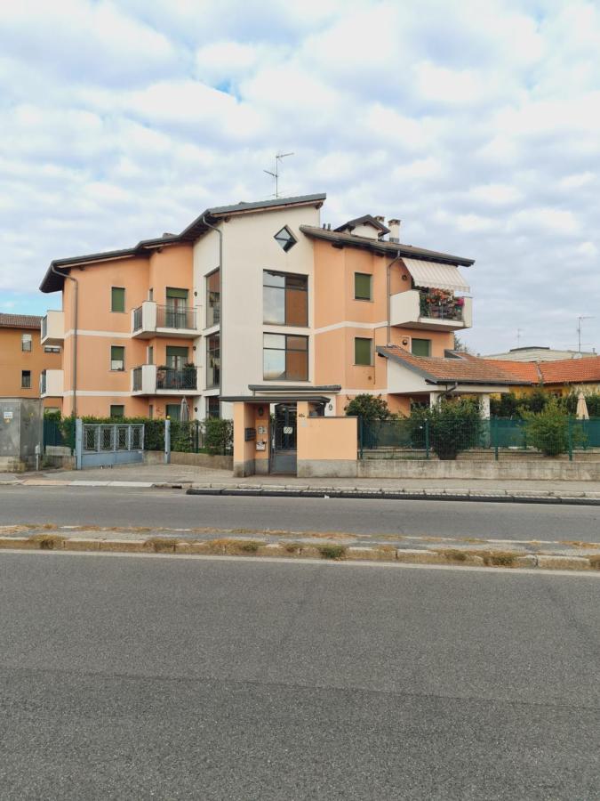 La Casa Di Ida Intero Appartamento Vigevano Exterior foto